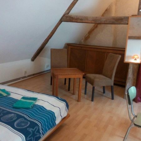 Studio Dans Un Cadre Champetre Moiry Exteriör bild